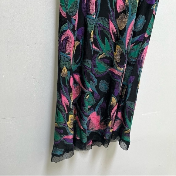 Lux Lace Slip Dress - Picture 5 of 9